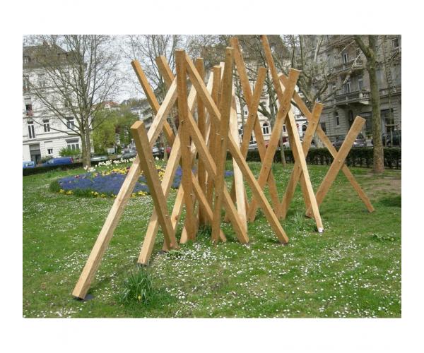 Gitter, 2009, Eichenholz, 22-teilig, 180 x 120 x 650 cm